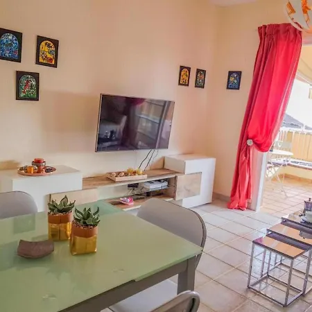 Lovely In Tenerife South