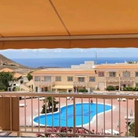 Lovely In Tenerife South Appartamento